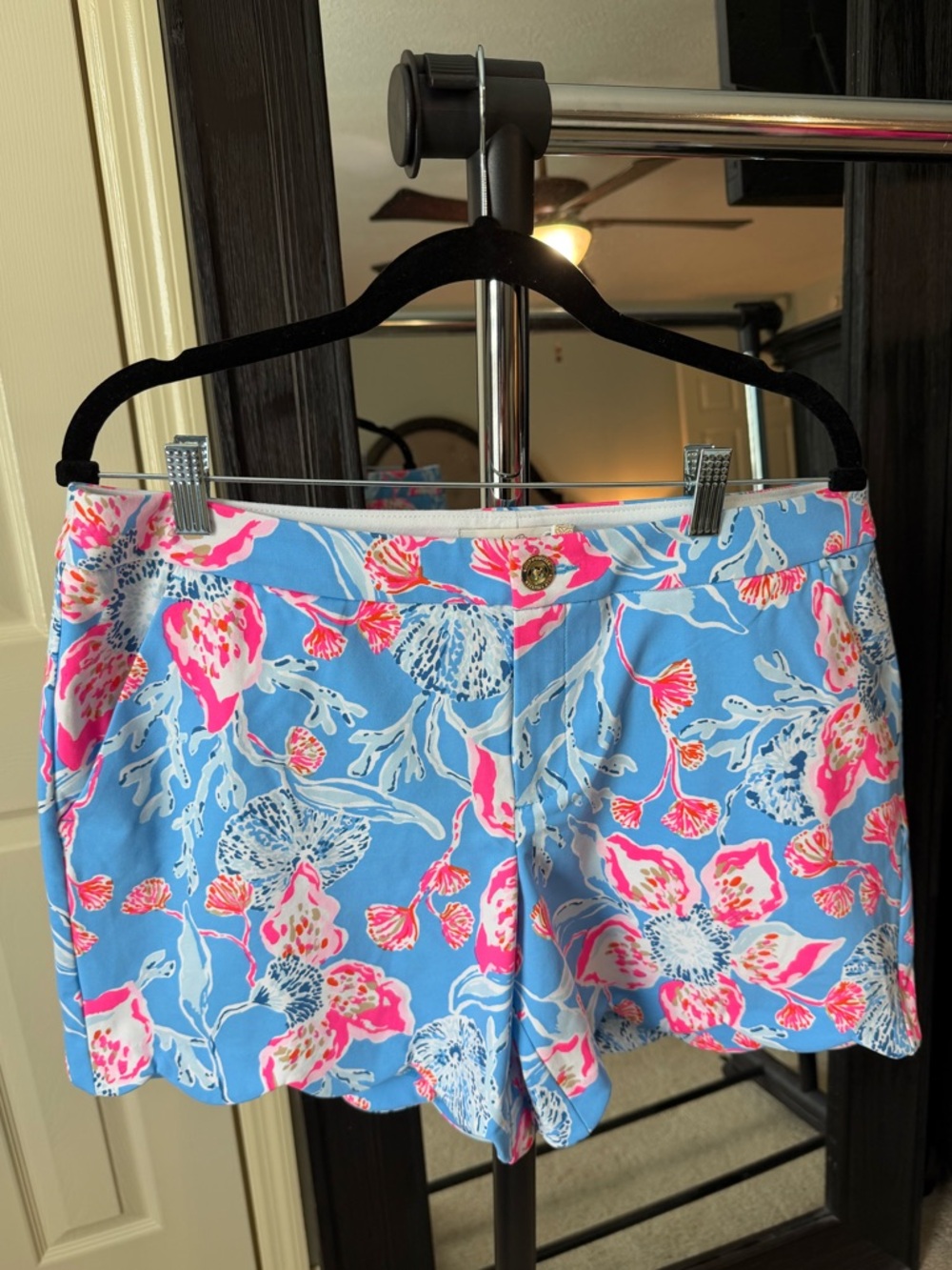 Lilly Pulitzer Blue Floral Scalloped Hem Shorts with Pink Accents - Picture 3 of 6